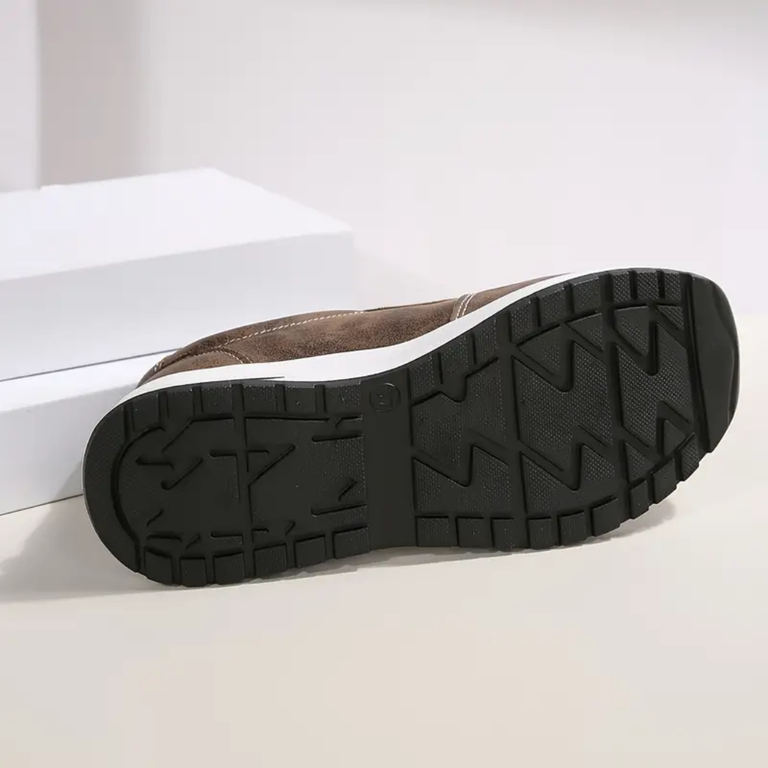 Zapatillas ortopédicas con diseño casual y plantilla ergonómica – LUNARA