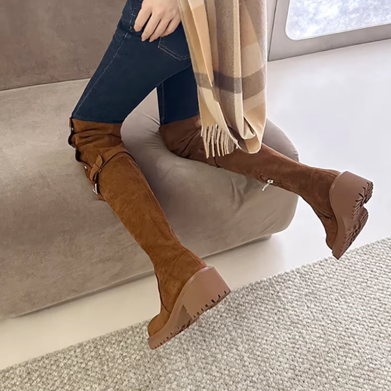 VIOLA - Botas overknee con plataforma y detalles metálicos para mujer