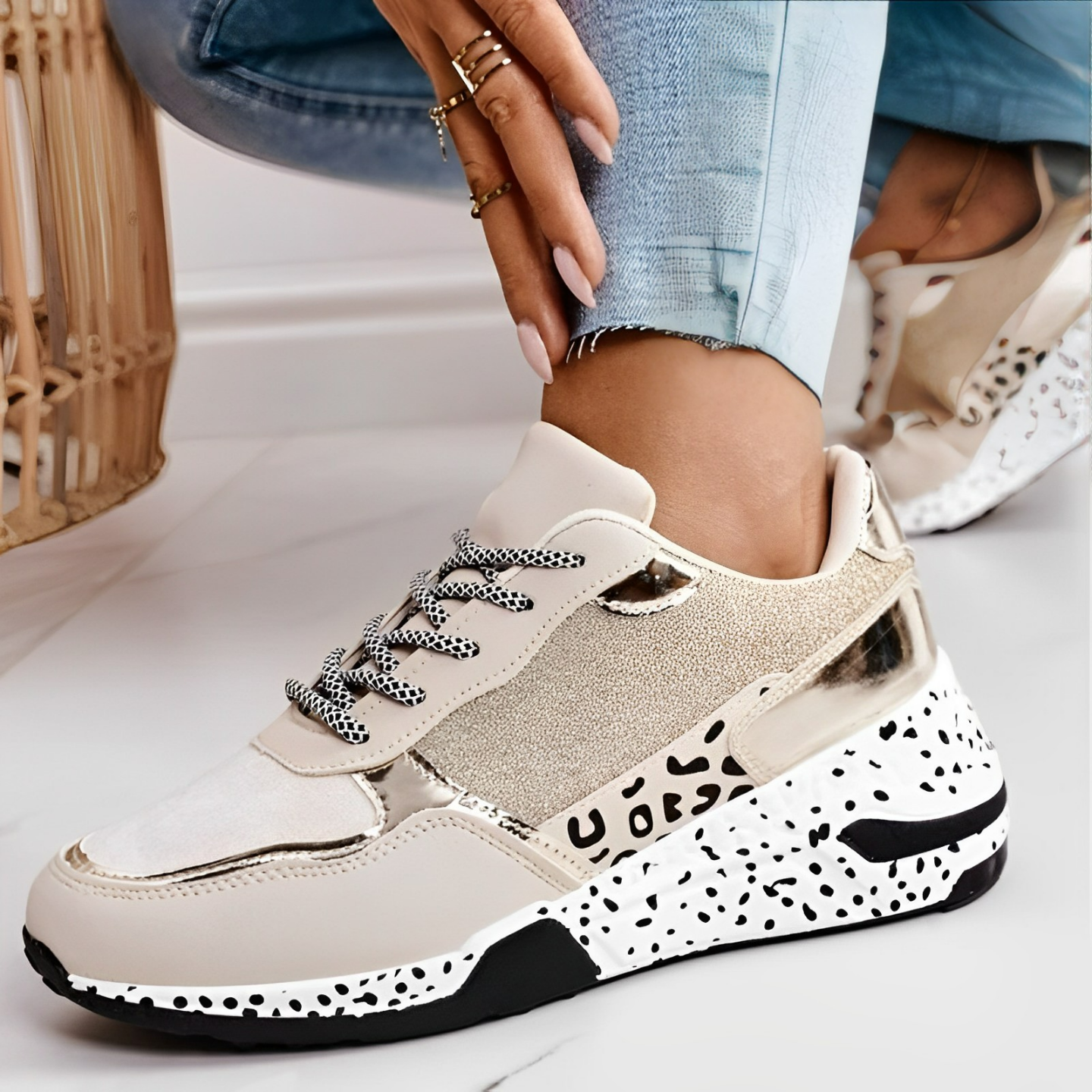 Zapatillas ortopédicas de mujer con suela flexible y soporte plantar – WALKARIA
