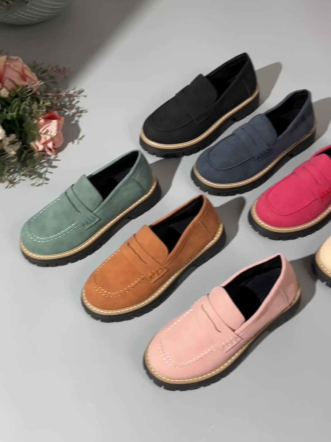 Elegantes y cómodos mocasines de mujer con diseño retro y suela gruesa – VIVIANA