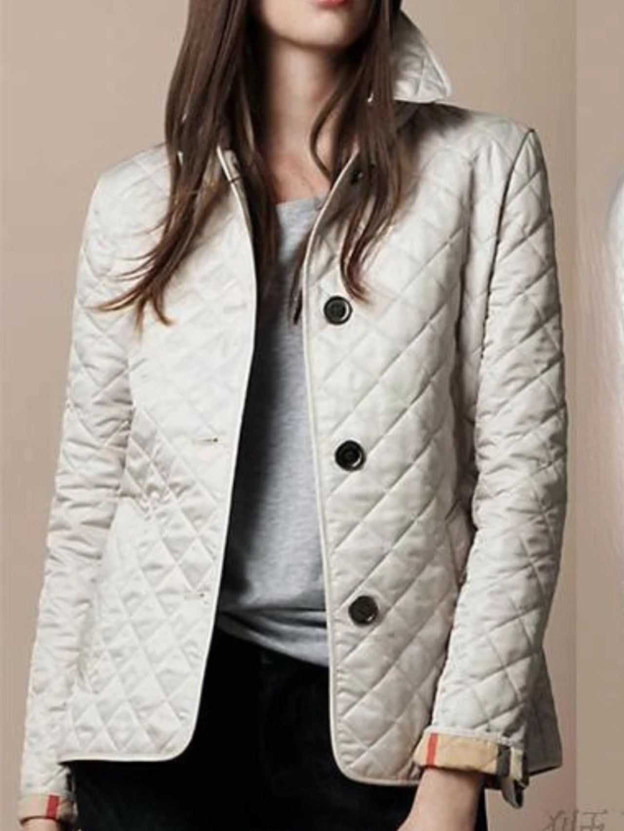 Chaqueta acolchada de mujer con estampado de cuadros y cierre de botones – LÉNAIA