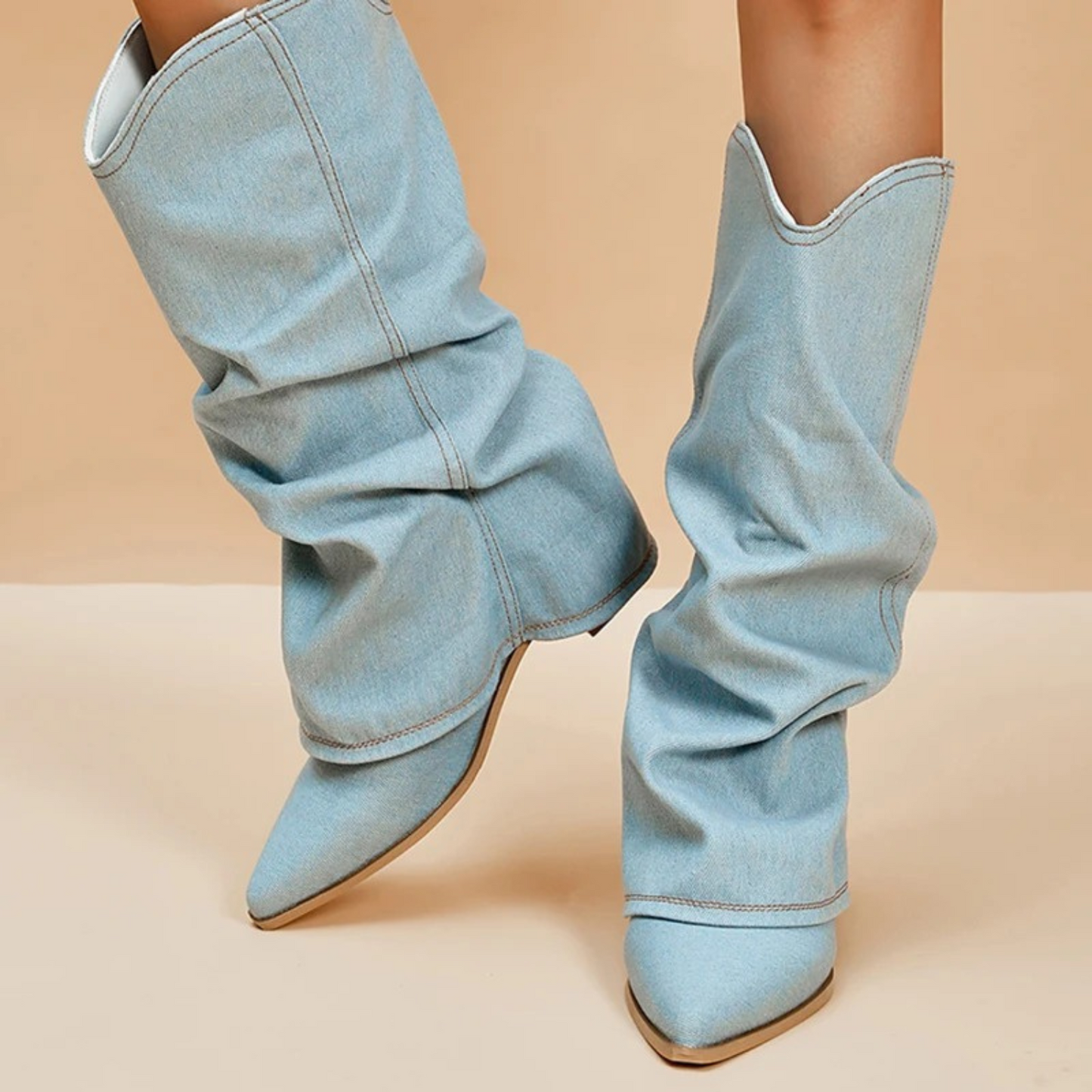 FIORENZA – Botas de mezclilla plisadas con tacón grueso para mujer