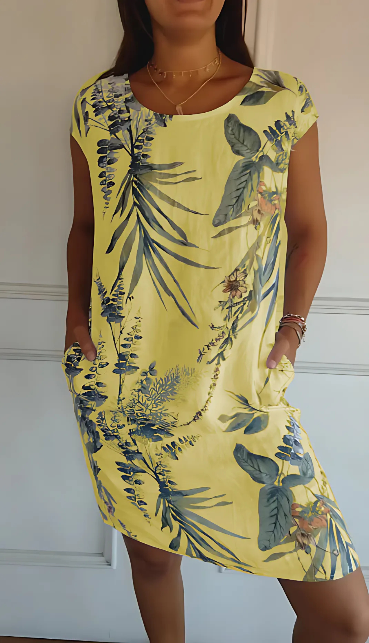 Vestido cómodo de algodón con cuello redondo y corte holgado – ELIANA