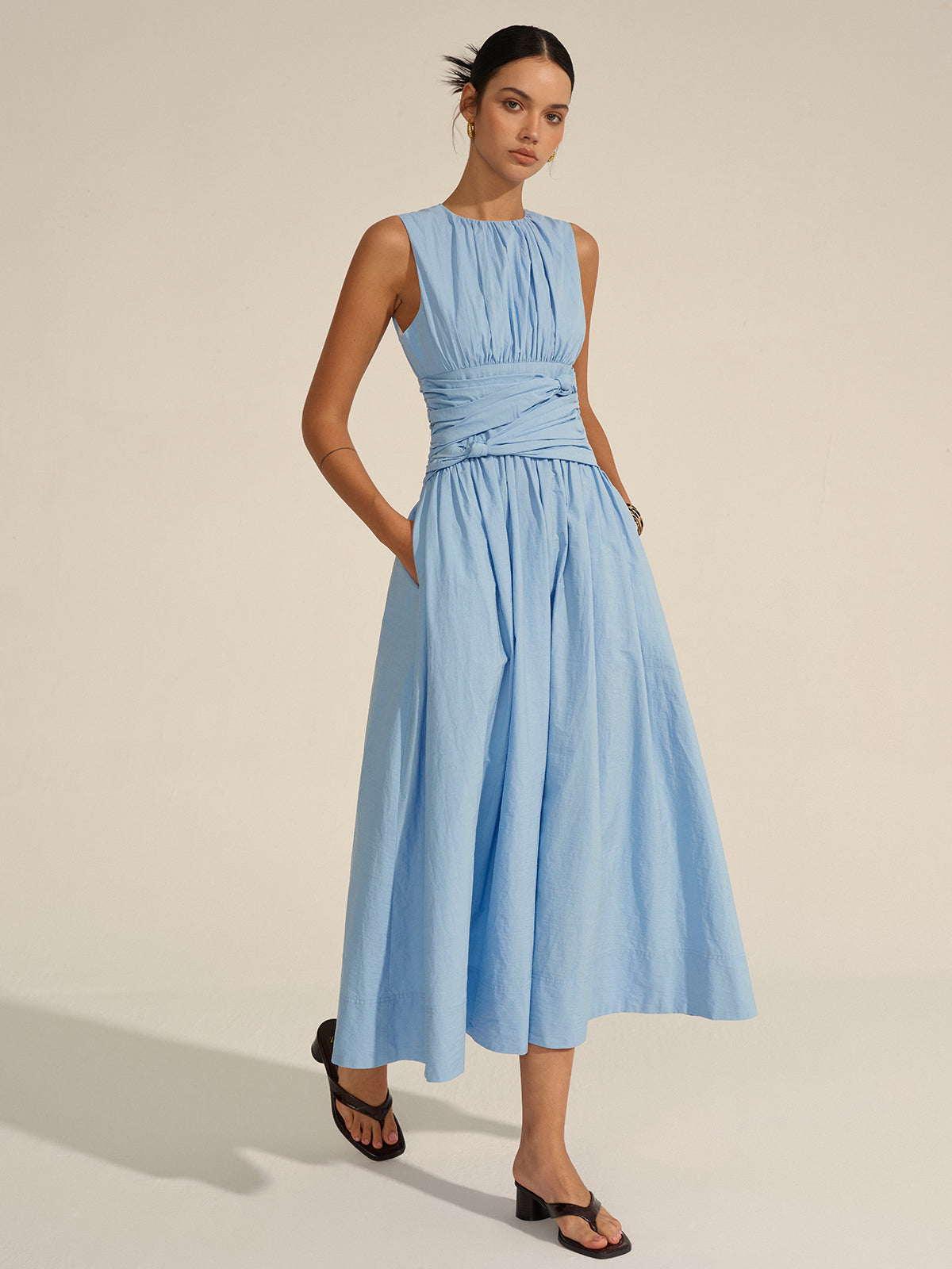 Vestido largo con cintura fruncida – LUXIA