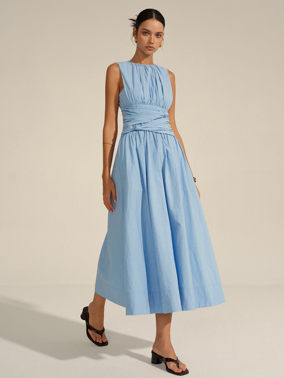 Vestido largo con cintura fruncida – LUXIA