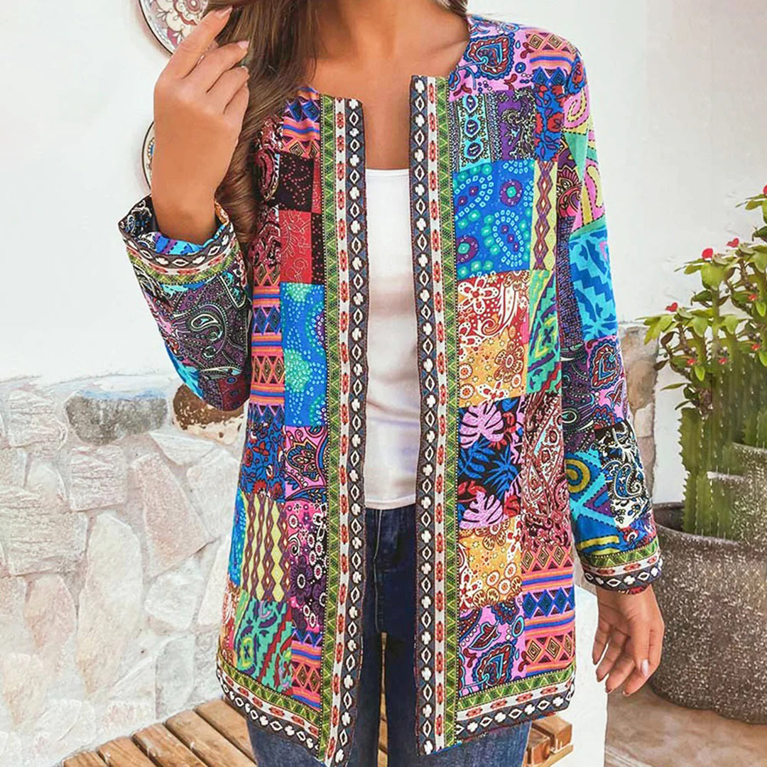 Blazer entallada con estampado artístico y acabado premium – AURELIA