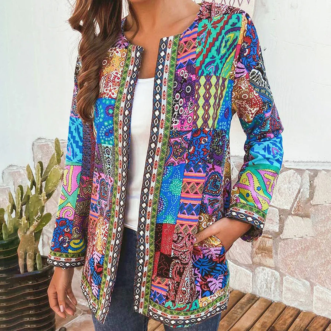 Blazer entallada con estampado artístico y acabado premium – AURELIA