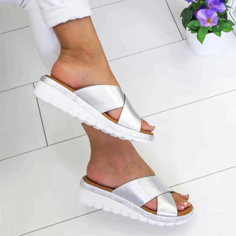 Sandalias femeninas con tiras cruzadas – Lureza