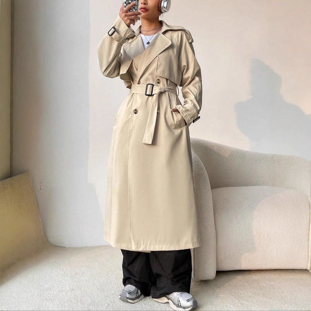Abrigo trench elegante de mujer con doble botonadura – ELISSIA