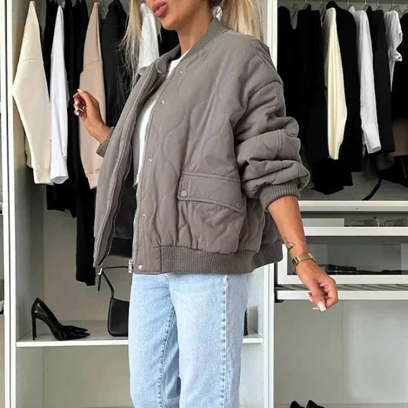 Bomber oversize de mujer acolchada con forro interior – KALYNA