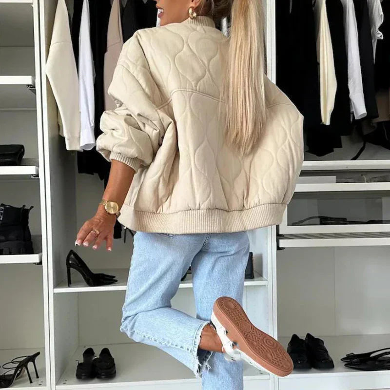 Bomber oversize de mujer acolchada con forro interior – KALYNA