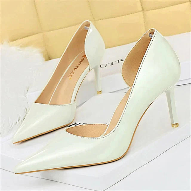 Zapatos de tacón alto para mujer con laterales descubiertos – EDITALIA