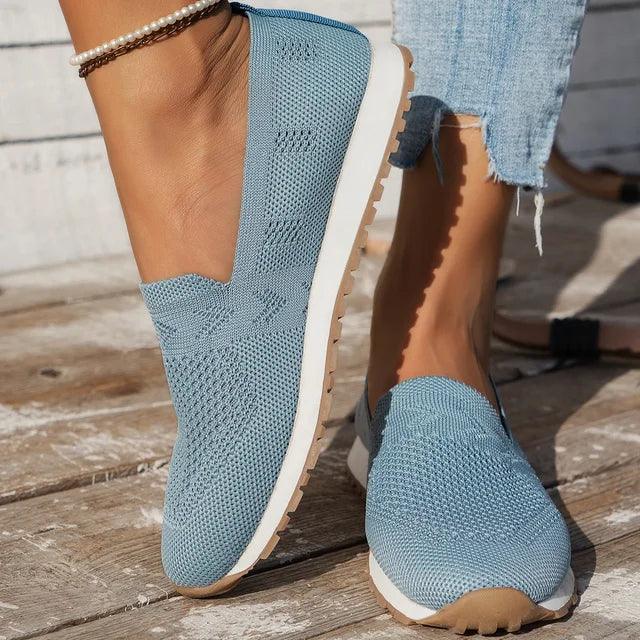 Zapatillas ligeras de malla para mujer, perfectas para caminar con comodidad y estilo – LUZIA