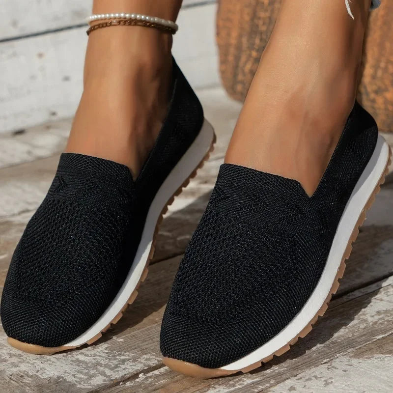 Zapatillas ligeras de malla para mujer, perfectas para caminar con comodidad y estilo – LUZIA
