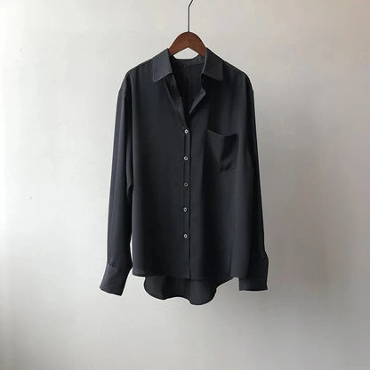 Blusa tipo camisa de estilo relajado y sofisticado – MONARA