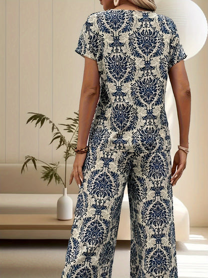 Conjunto de Camiseta y Pantalón de Mujer con Estampado Retro y Estilo Casual – AITHNE