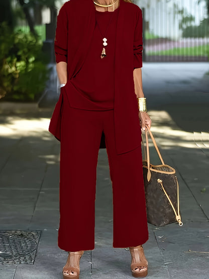 Conjunto chic de tres piezas con blazer, top y pantalón – LAYARA