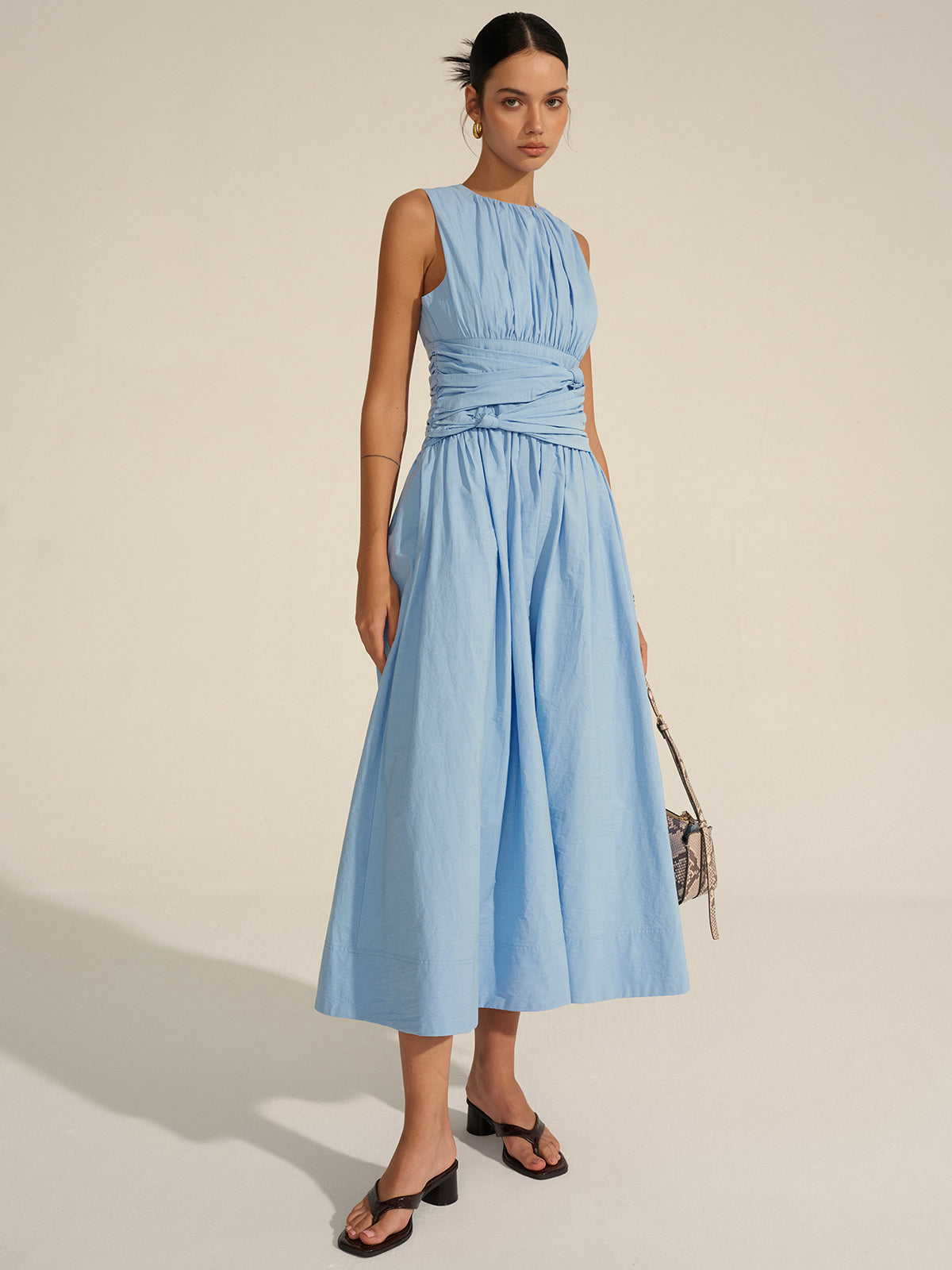 Vestido largo con cintura fruncida – LUXIA