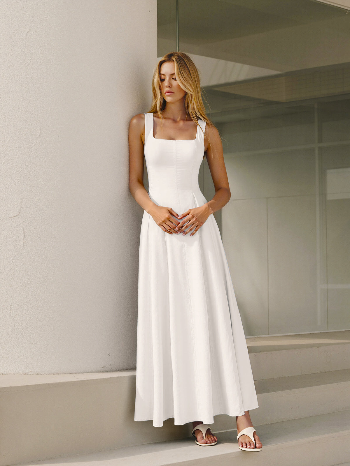 Vestido largo con espalda con cordones – LUMINA