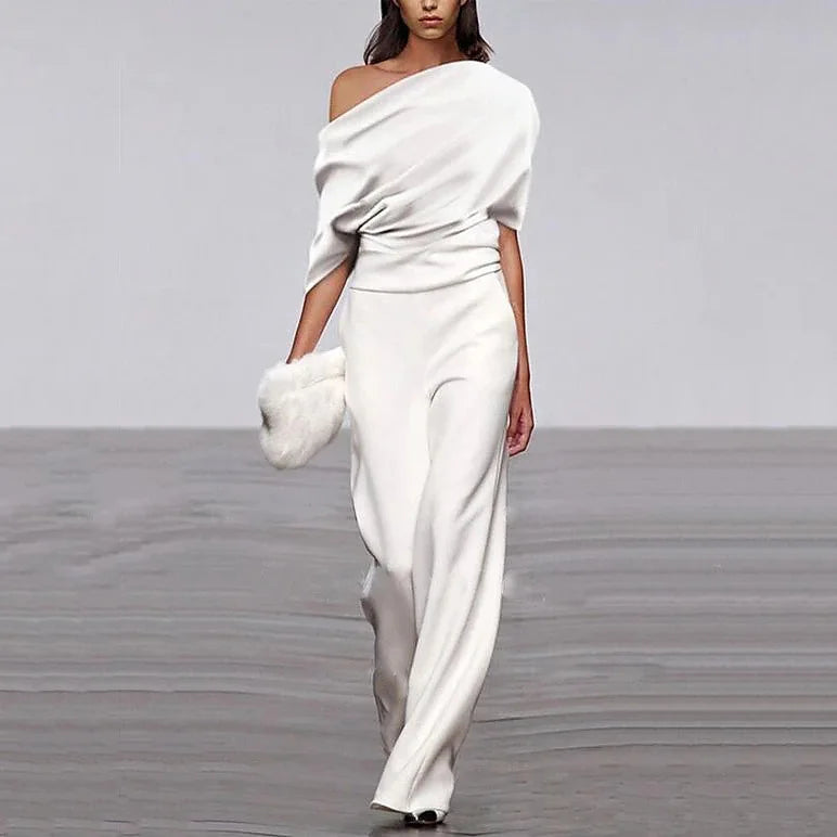 Mono largo de mujer con diseño elegante y fluido – CELINARA