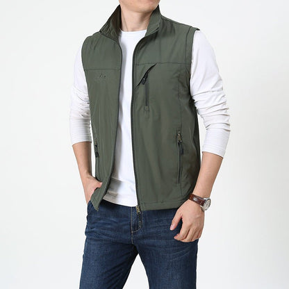 Chaleco versátil de hombre con cuello alto – DANIEL