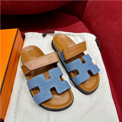 Sandalias Gladiadoras Elegantes con Cierre de Velcro Ajustable para Damas – HIRA