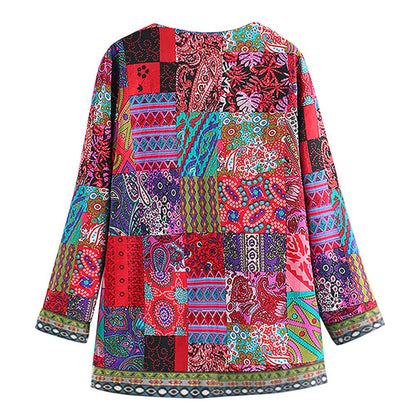 Blazer entallada con estampado artístico y acabado premium – AURELIA