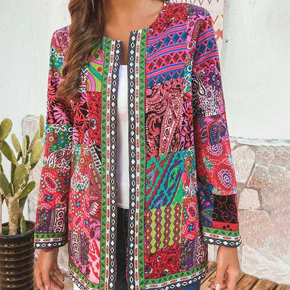 Blazer entallada con estampado artístico y acabado premium – AURELIA