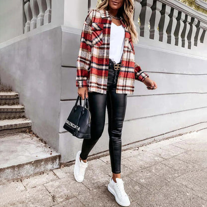 LYLA – Chaqueta de cuadros cálida para mujer