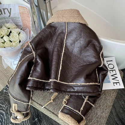 THALASSA - Chaqueta de cuero con cremallera, forro polar y bolsillos delanteros para mujeres