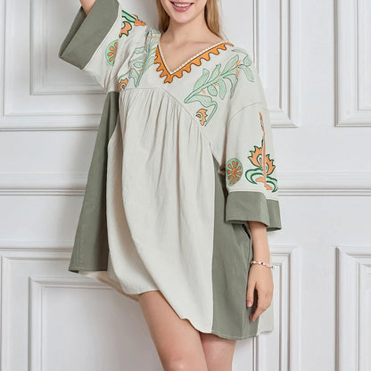 Vestido tipo túnica de mujer con escote en V y bordados decorativos – MABRIELA