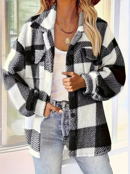 Chaqueta polar cálida para mujer con diseño acogedor – STEFANIE