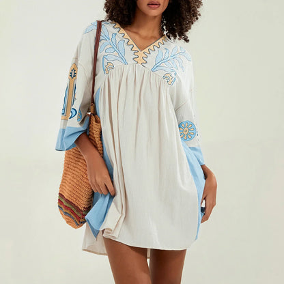 Vestido tipo túnica de mujer con escote en V y bordados decorativos – MABRIELA