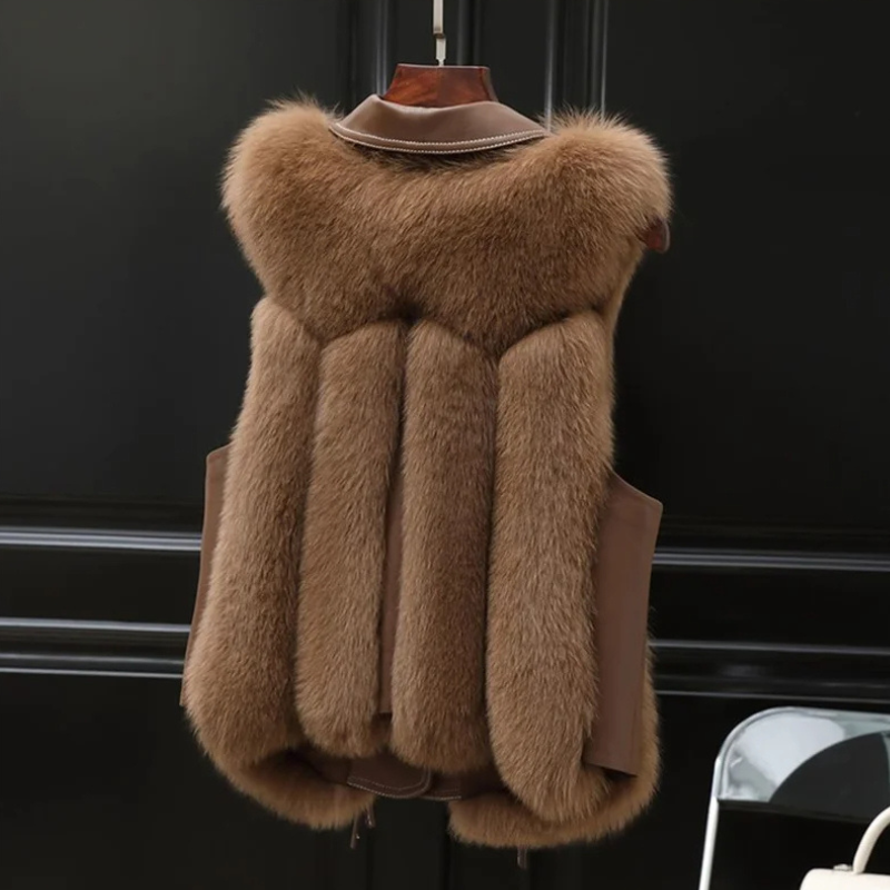 Chaleco acolchado de mujer con cuello de pelo sintético – EMPREYA