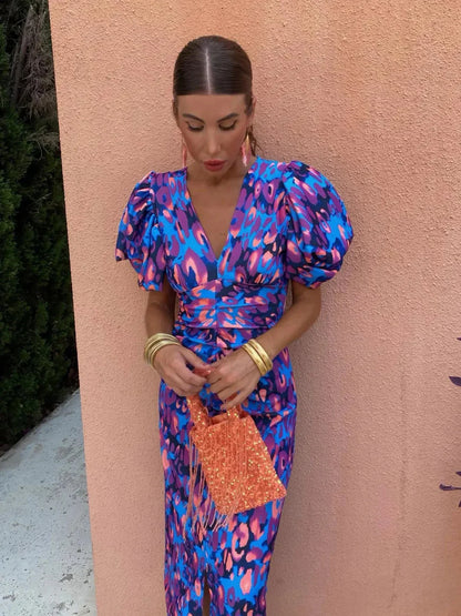 Vestido midi con mangas abullonadas y detalle cut-out para invitada – AYLA RAY