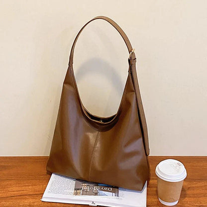 Bolso de hombro para mujer con diseño atemporal y amplio interior – LEYNA