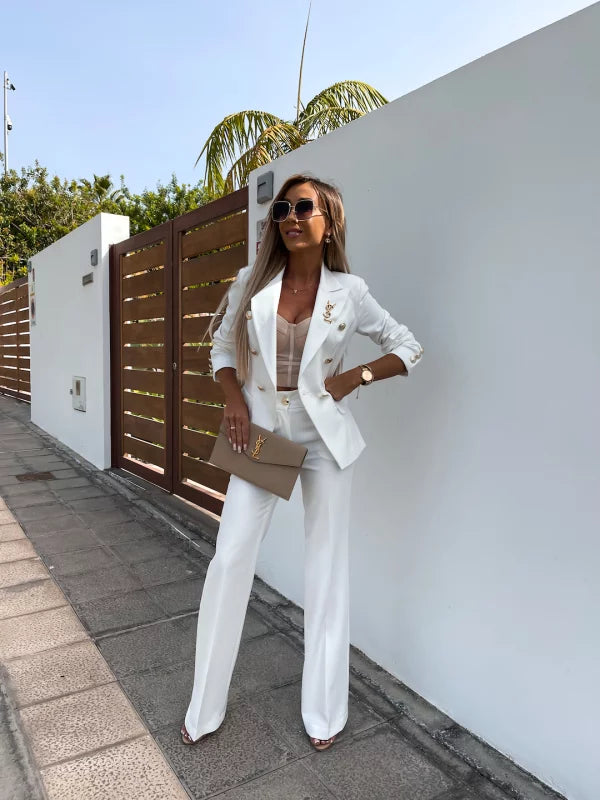 Conjunto de dos piezas para mujer con blazer entallado y pantalón – AMÉLIA RoseSuit